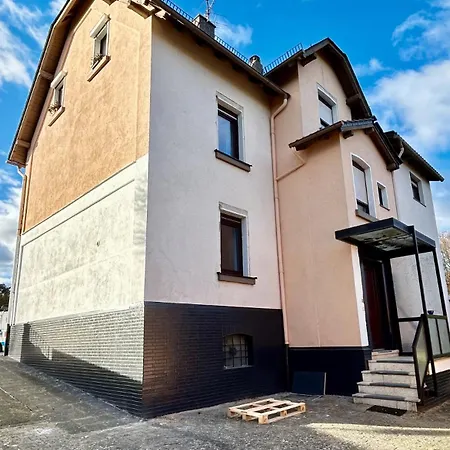 아파트 Gemuetliche 80 Qm 5 Min Von