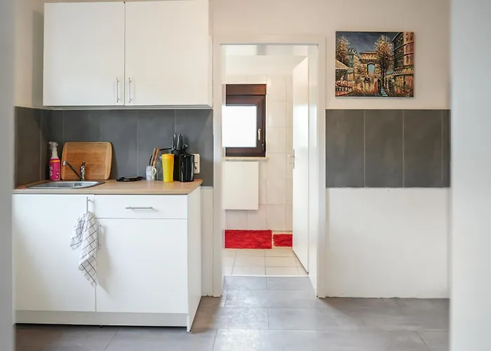 Appartamento Gemuetliche 80 Qm 5 Min Von *